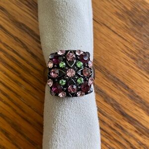 listing-status-banner